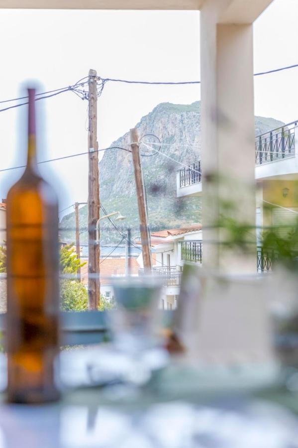 Monemvasia Modern Flat With Partial View Ngoại thất bức ảnh